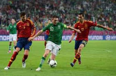 IRLANDIA VS GIBRALTAR Skor Akhir 7-0, Robbie Keane Cetak Hattrick